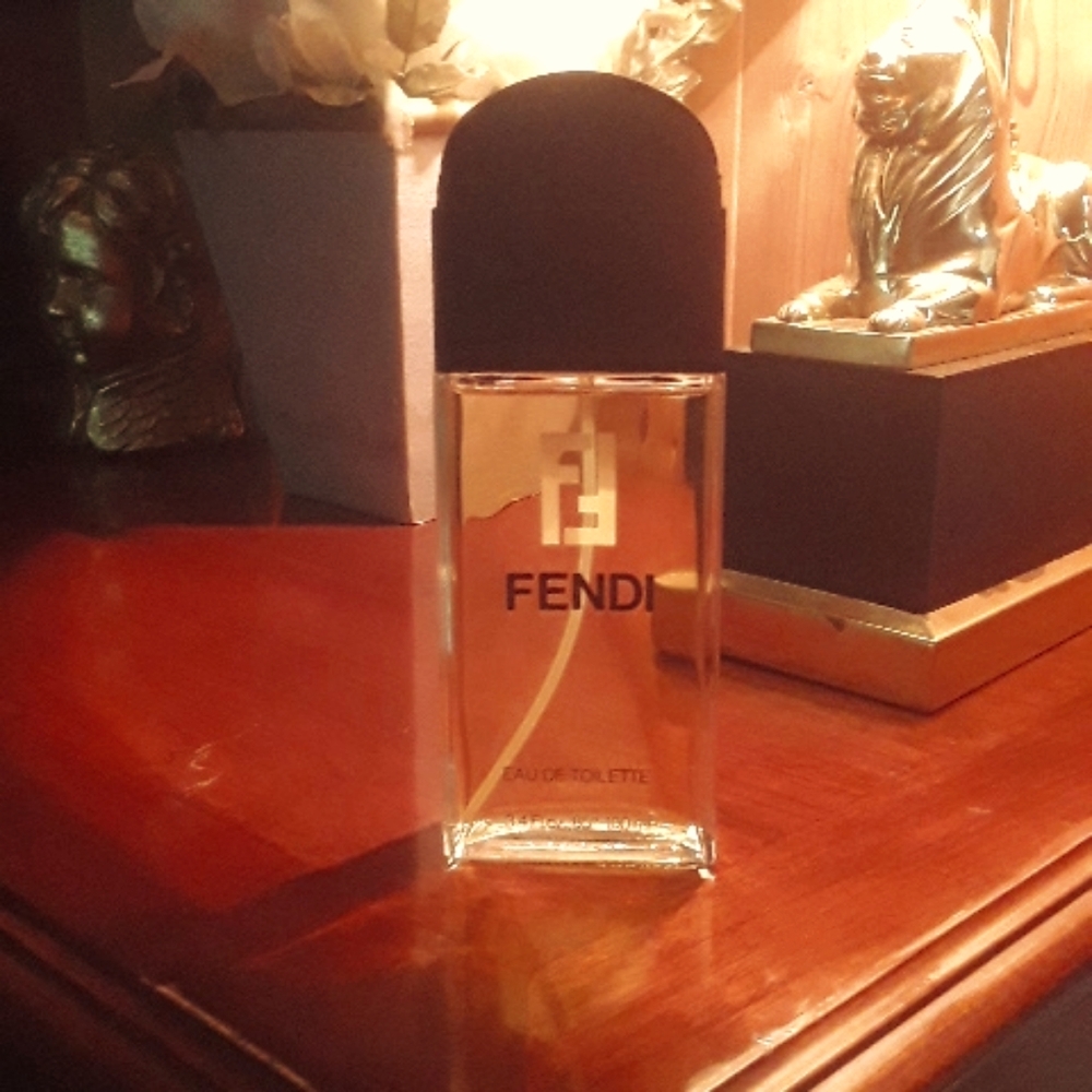 FENDI perfume 3.4 authentic vintage used only a few times 1 owner